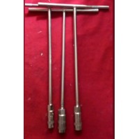 llave T milimetrico  13,14 mm