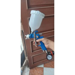 Pistola de Pintar por gravedad  600 ml 1.4 mm + control de presion  ZAFIRO